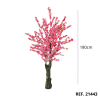 Ramas del árbol de cerezo artificial con flores delicadas